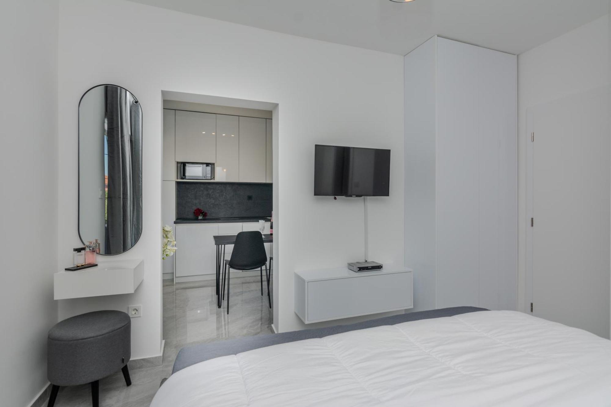 Apartments Andelka Бибинє Екстер'єр фото