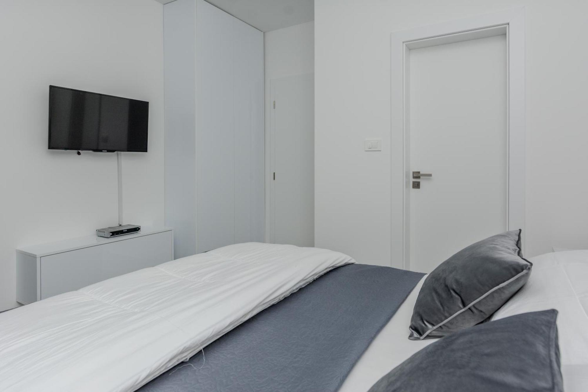 Apartments Andelka Бибинє Екстер'єр фото