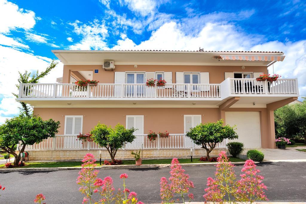 Apartments Andelka Бибинє Екстер'єр фото
