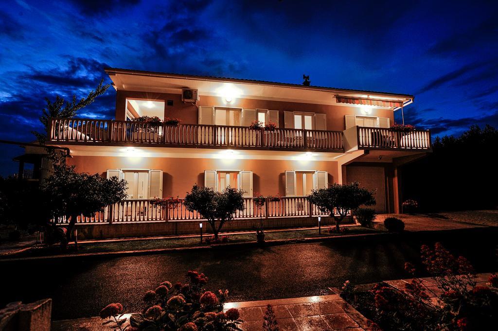 Apartments Andelka Бибинє Екстер'єр фото